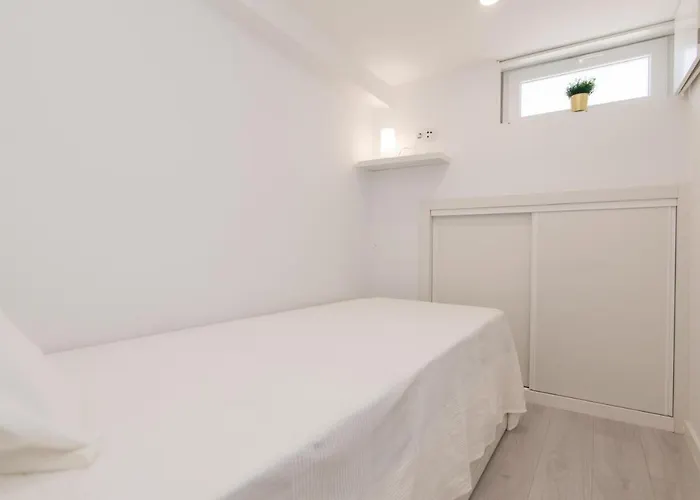 Διαμέρισμα Trival - A 1 Minuto Pe Da *